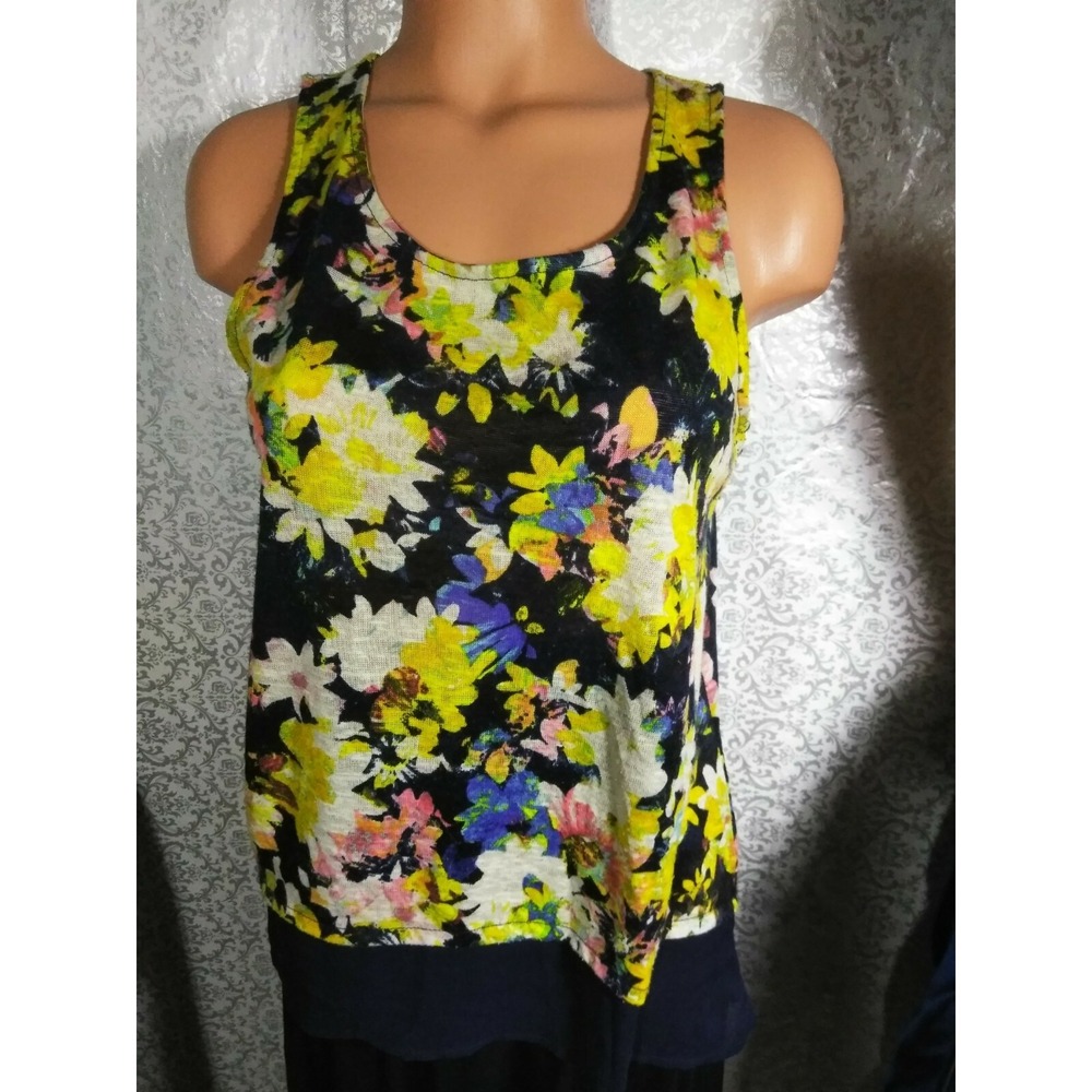 Princess Vera Wang Women's Top Shirt Size Medium Floral Yellow/Black@15